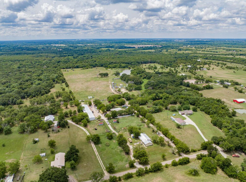 1611 County Road 4104, Greenville, TX for sale - Building Photo - Image 2 of 28