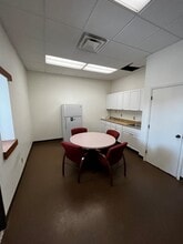 5065 E Elliot Rd, Phoenix, AZ for sale Interior Photo- Image 2 of 7