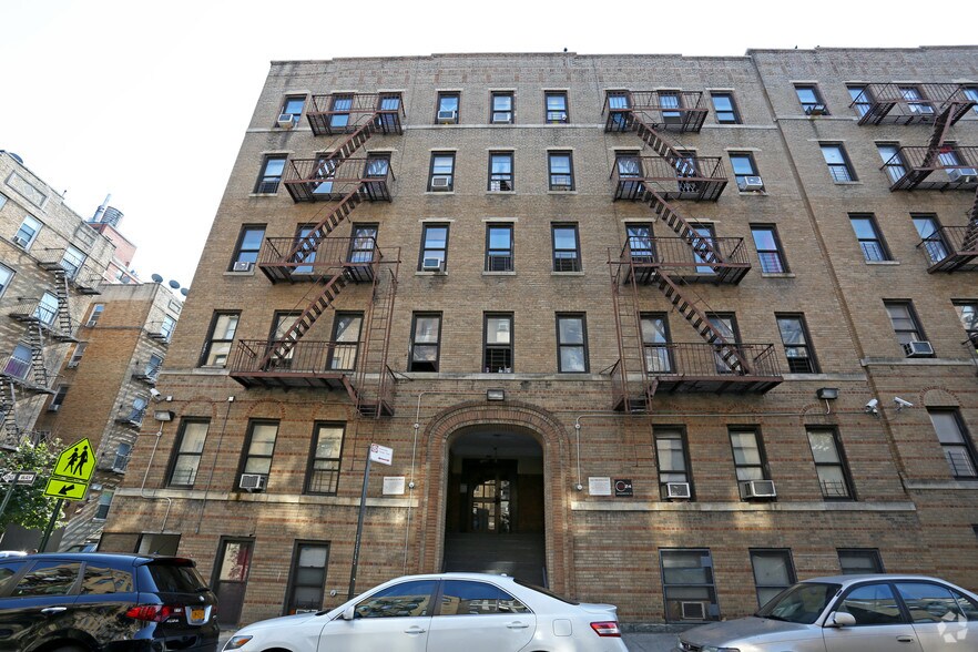 72-74 Ellwood St, New York, NY à vendre - Photo du bâtiment - Image 3 de 4