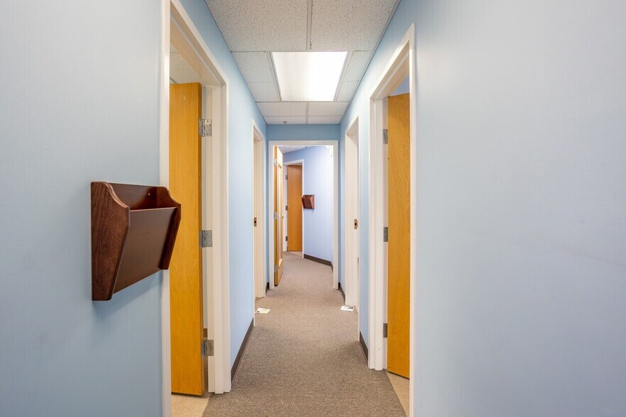 6400 Brooktree Ct, Wexford, PA for lease - Interior Photo - Image 3 of 16