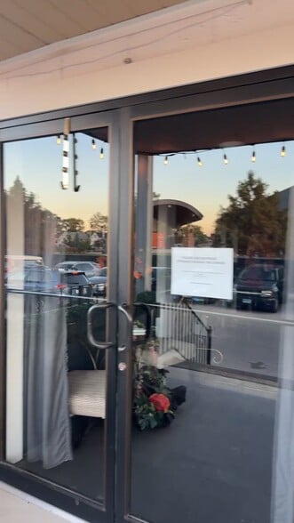 3336 E Ridge Rd, Lansing, IL for lease - Commercial Listing Video - Image 3 of 15