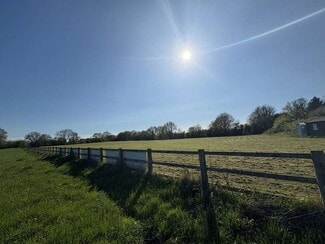 Plus de détails pour 37 Wilmslow Rd, Alderley Edge - Spécialité à vendre