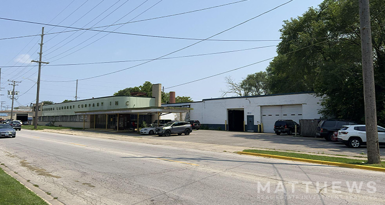 562 S River St, Aurora, IL for lease - Building Photo - Image 1 of 4