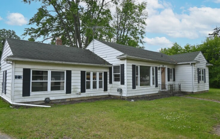 1272 E West Maple Rd, Walled Lake, MI à vendre - Photo du bâtiment - Image 2 de 2