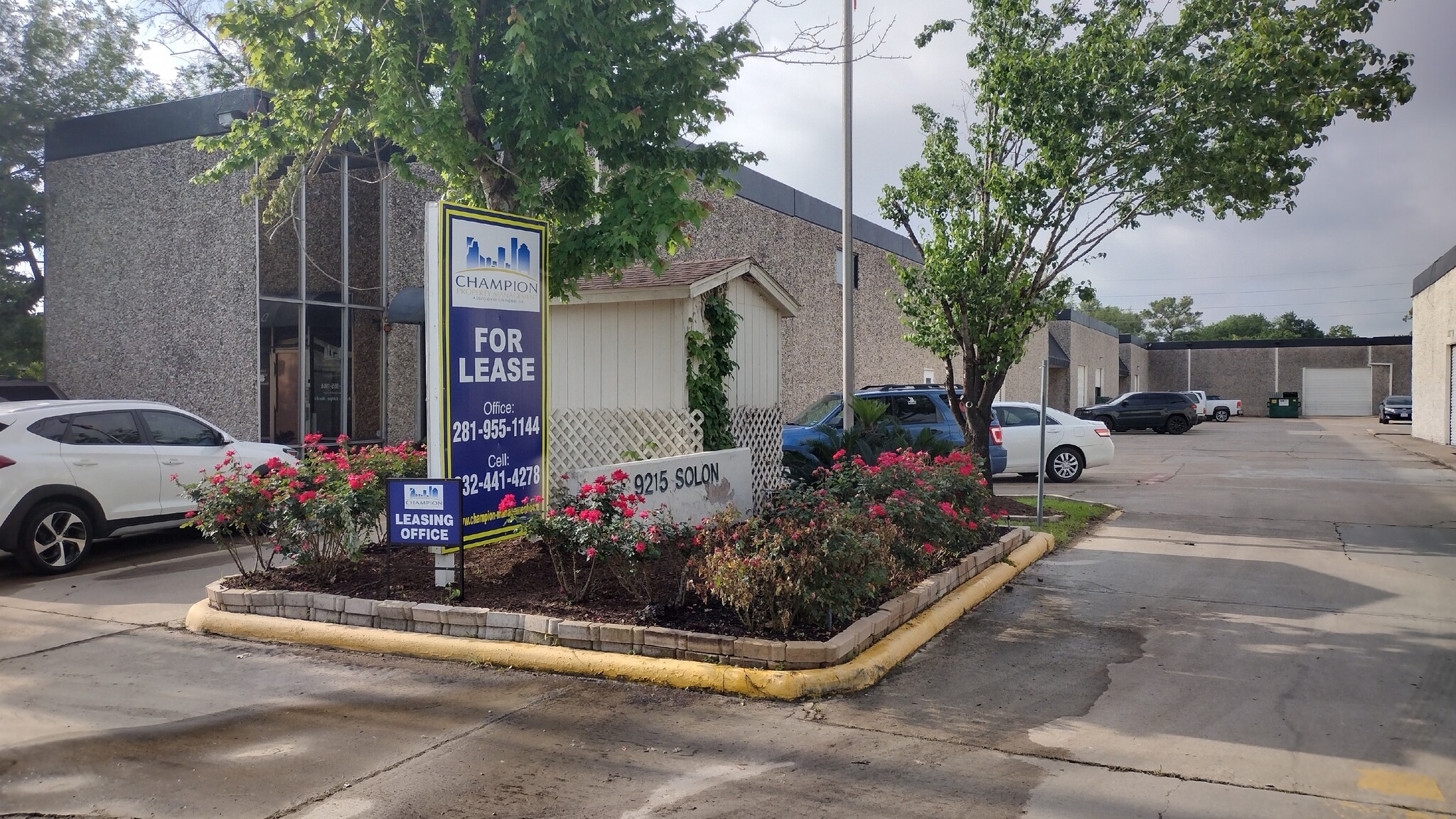 9215 Solon Rd, Houston, TX à louer Photo du bâtiment- Image 1 de 2