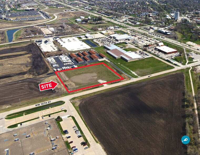 175 N 10th St, Waukee, IA à vendre - Photo du bâtiment - Image 2 de 6