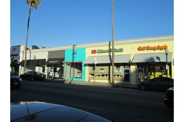 416-424 N Fairfax Ave, Los Angeles, CA à louer - Photo du bâtiment - Image 3 de 29