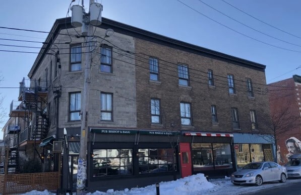 52-56 Rue Saint-Viateur O, Montréal, QC for sale - Primary Photo - Image 1 of 5