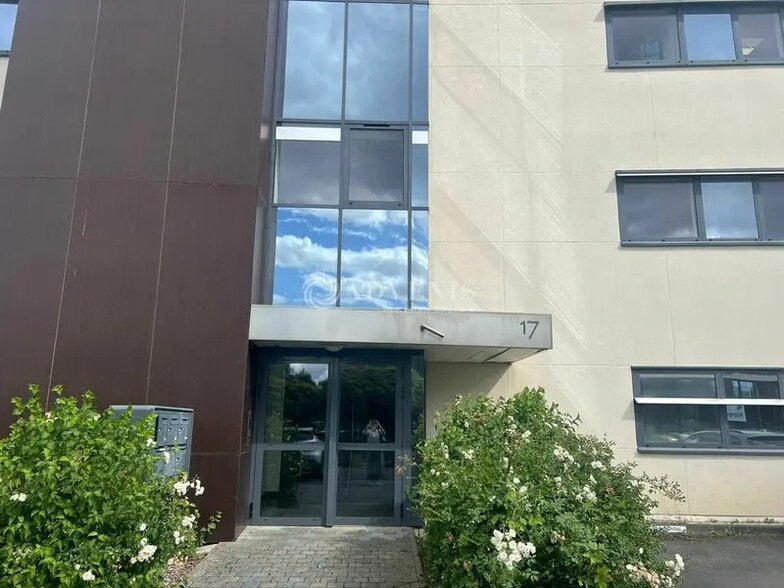 Bureau dans Wasquehal à vendre - Photo du bâtiment - Image 2 de 7