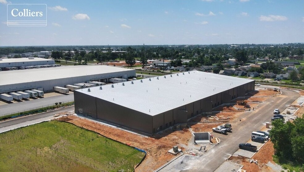 1355 N 13th St, Rogers, AR for lease - Building Photo - Image 1 of 8