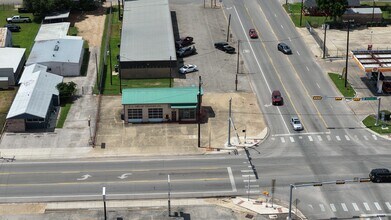 931 Walnut St, Columbus, TX - Aerial map view - Image1