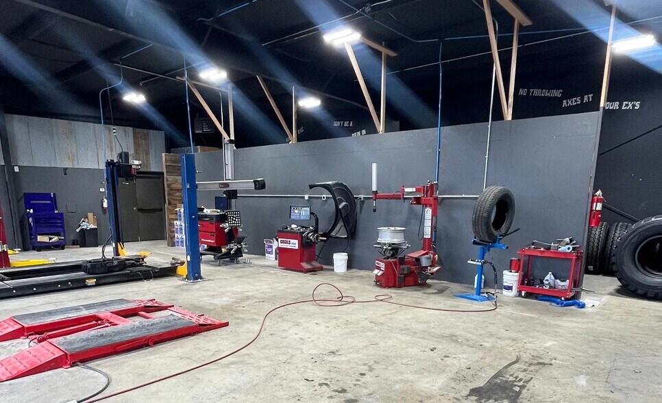 245 Thain Rd, Lewiston, ID à vendre - Photo intérieure - Image 2 de 3