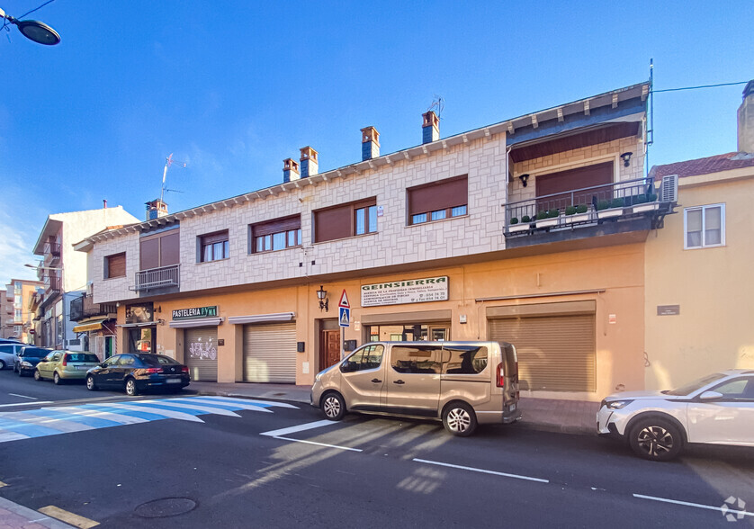 Calle San Roque, 31, Guadarrama, Madrid for lease - Primary Photo - Image 1 of 2