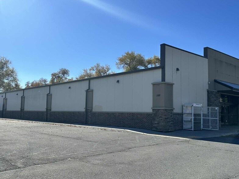 2450 Main St, Susanville, CA à louer - Photo du bâtiment - Image 2 de 9