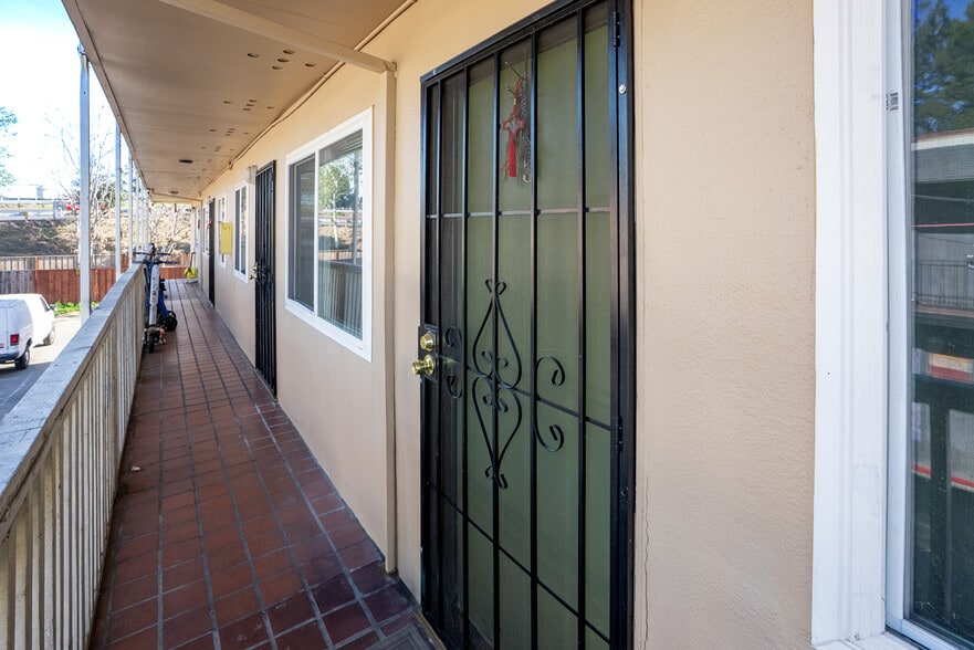 132 E Reed St, San Jose, CA for sale - Building Photo - Image 3 of 5