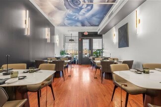 Plus de détails pour 1006 Chapel St, New Haven, CT - Commerce de détail à vendre