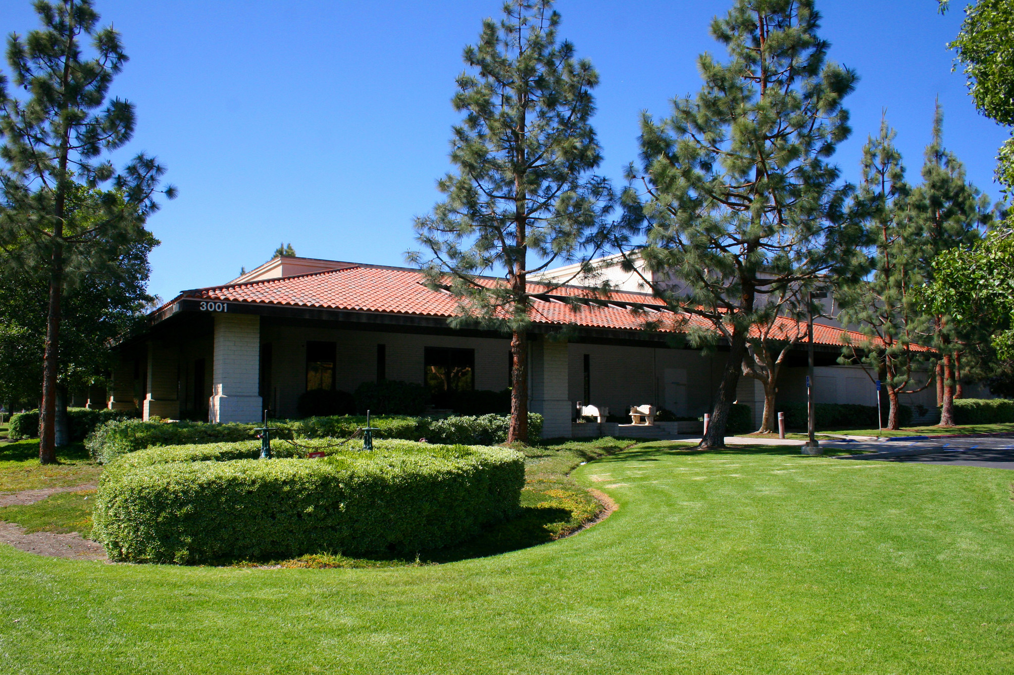 3001 Mission Oaks Blvd, Camarillo, CA à vendre Photo du bâtiment- Image 1 de 1