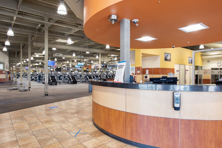 1610 Crane Ct, San Jose, CA à vendre - Photo du bâtiment - Image 2 de 11