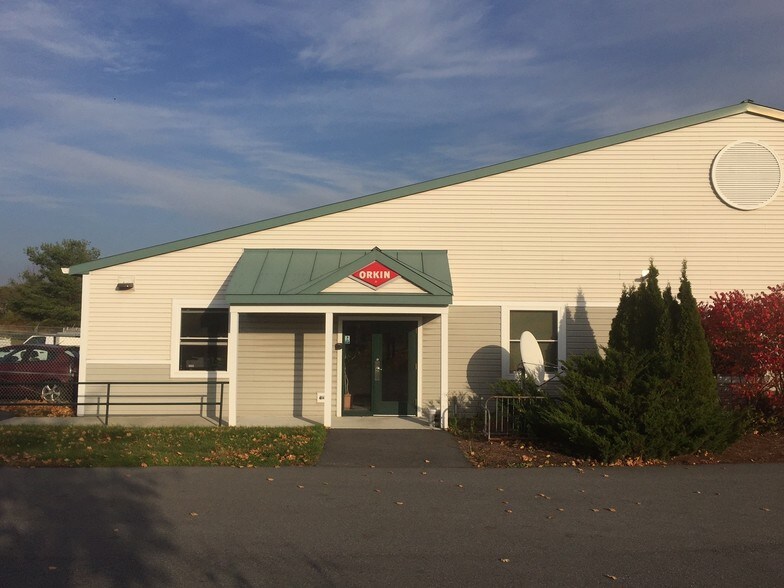 2 Green Tree Dr, South Burlington, VT for lease - Building Photo - Image 2 of 3