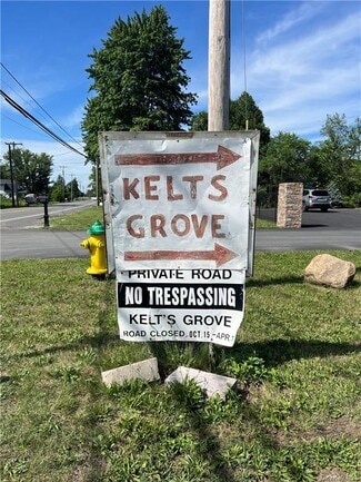 Plus de détails pour 1 Kelts Grv, Waterford, NY - Terrain à vendre