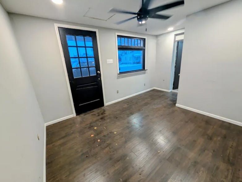 52 W Main St, Westville, IN à vendre - Photo intérieure - Image 3 de 3