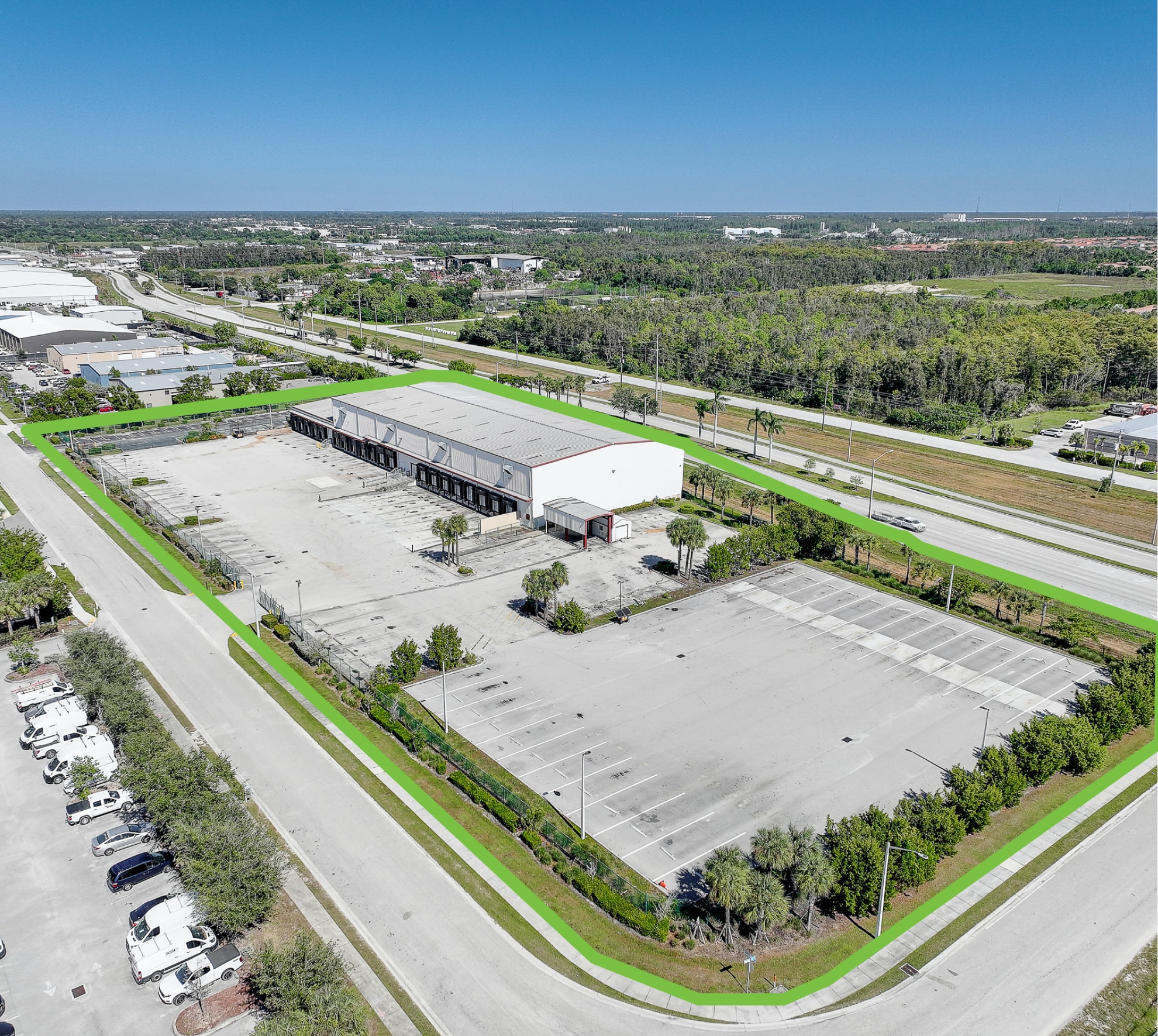 3843 Ironbridge Blvd, Fort Myers, FL for lease Building Photo- Image 1 of 12