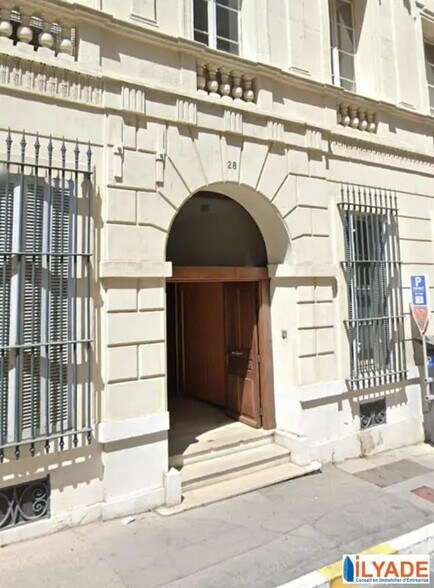 28 Rue Edouard Delanglade, Marseille à louer - Photo du bâtiment - Image 1 de 10