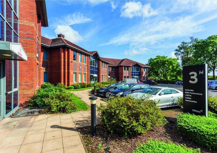 Siskin Dr, Coventry for lease - Building Photo - Image 1 of 2