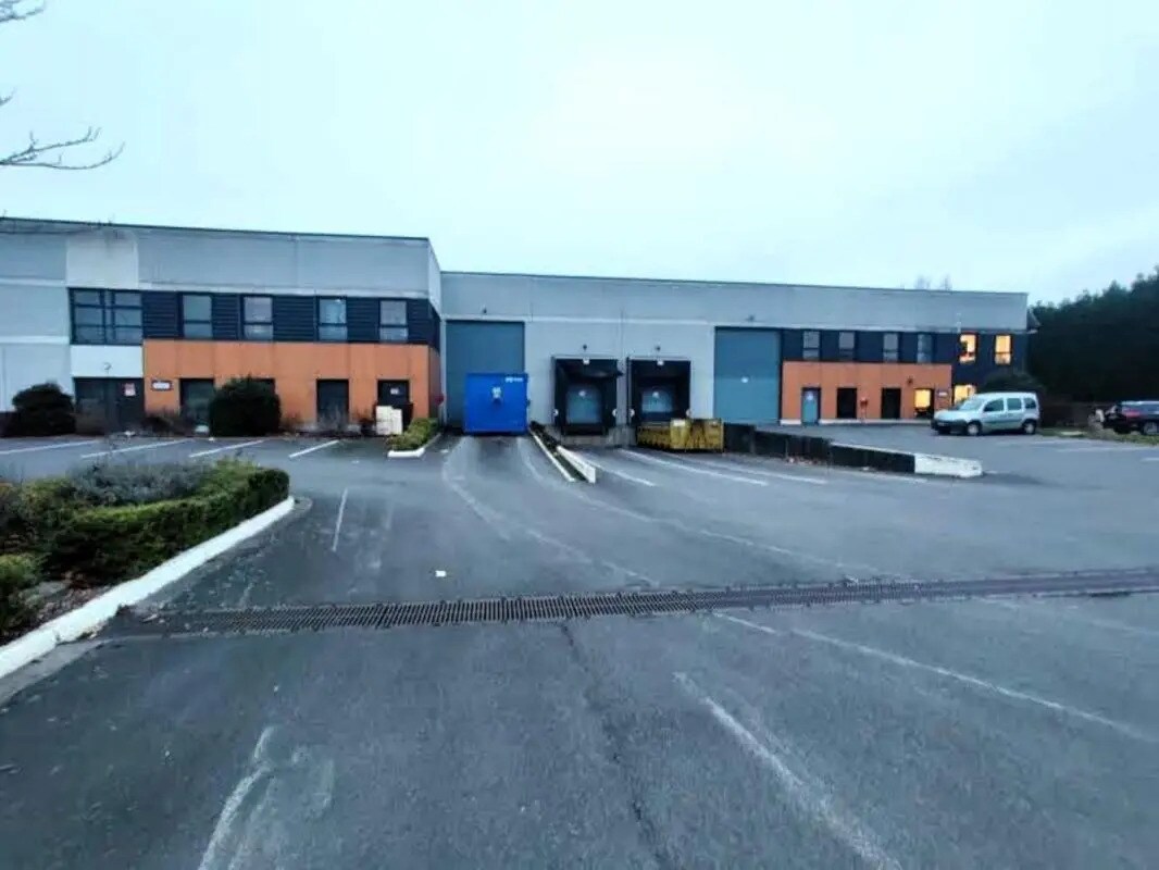 Bureau dans Saint-André-lez-Lille à louer Photo du bâtiment- Image 1 de 10