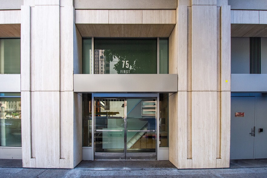 75 1st St, San Francisco, CA for lease - Building Photo - Image 2 of 3