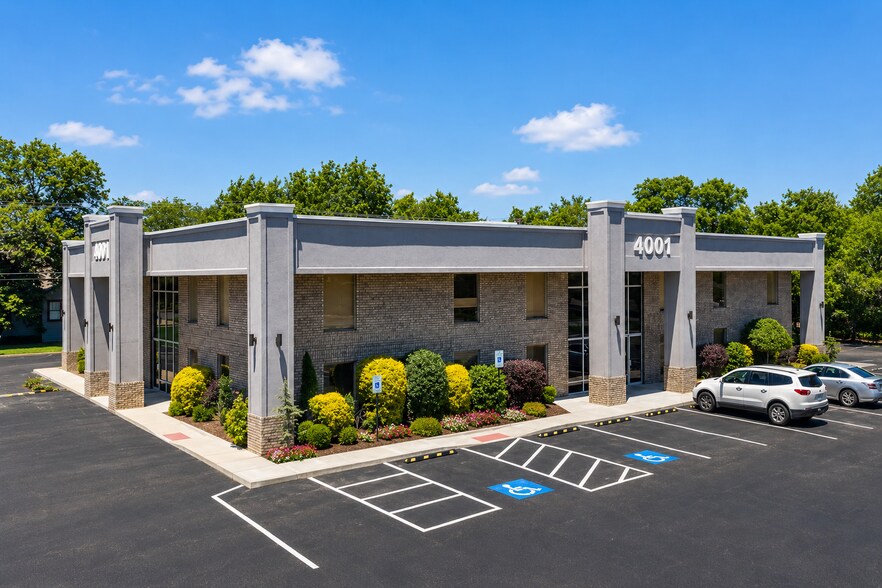 4001 N Classen Blvd, Oklahoma City, OK for lease - Building Photo - Image 2 of 7