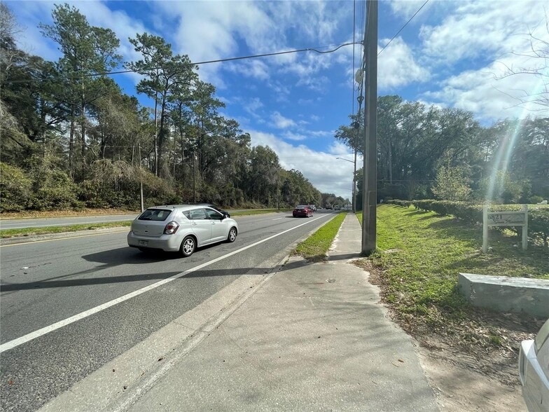 3726 67th, Gainesville, FL for sale - Building Photo - Image 3 of 14