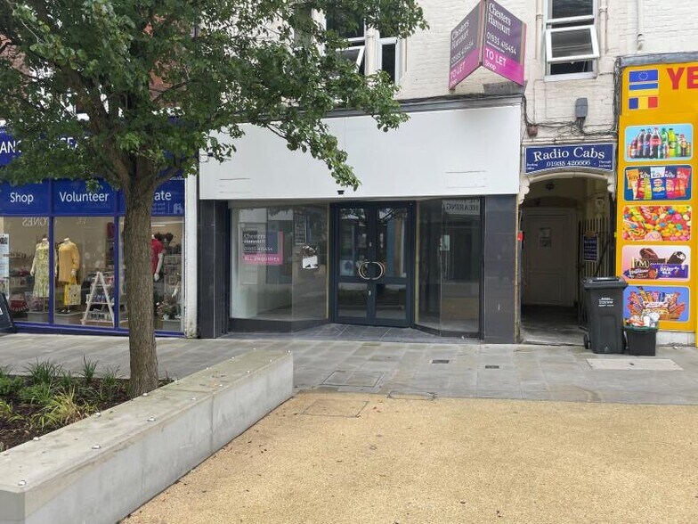 30 Middle St, Yeovil à louer - Photo du bâtiment - Image 2 de 3