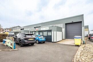 Plus de détails pour H1-H3 Tudor Rd, Altrincham - Industriel à louer
