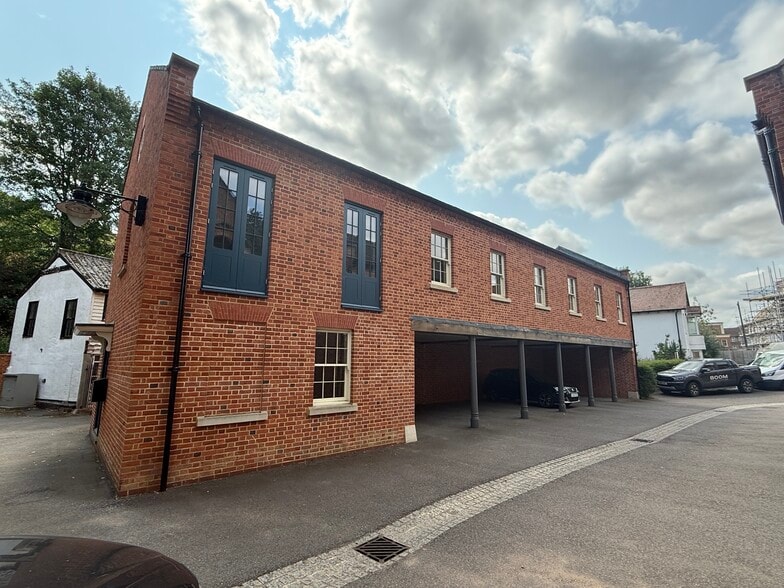 12-13 Arm And Sword Ln, Hatfield for lease - Building Photo - Image 3 of 10