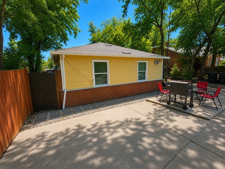 4630 13th Ave, Sacramento, CA à vendre - Photo du bâtiment - Image 3 de 24