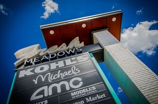 Plus de détails pour 61-11 188th St, Fresh Meadows, NY - Bureau/Commerce de détail à louer