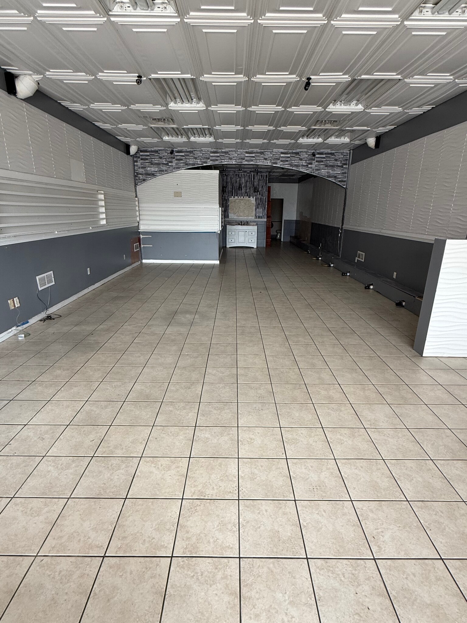 6201 Matlock Rd, Arlington, TX à louer Photo intérieure- Image 1 de 9