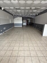 6201 Matlock Rd, Arlington, TX à louer Photo intérieure- Image 1 de 9