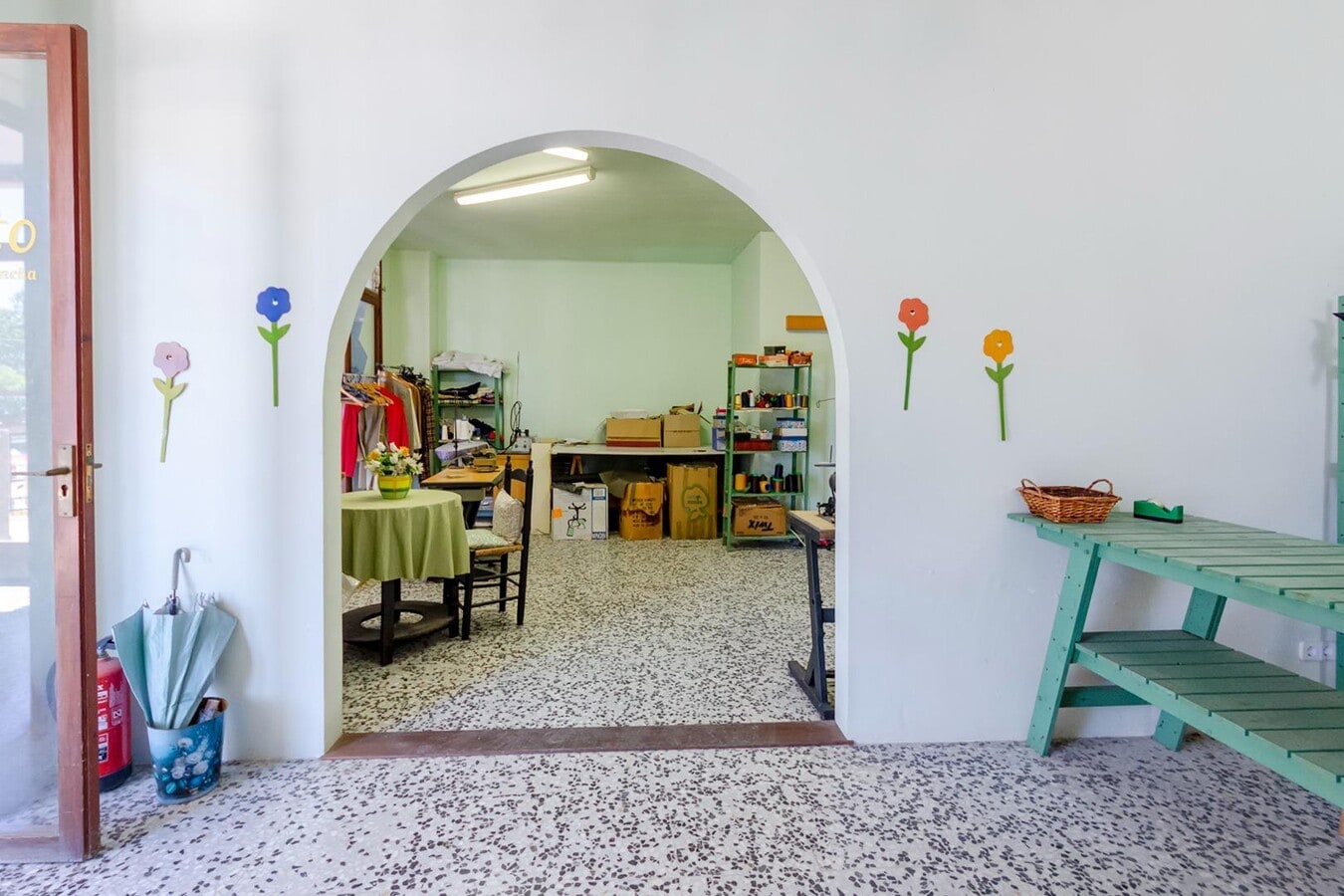 Arenys de Mar, BAR 08350 -  -  - Interior Photo - Image 2 of 8