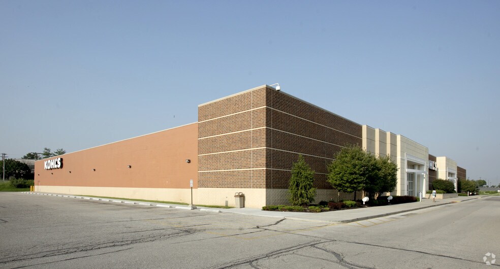 4000 Center Point Rd S, Saint Charles, MO for lease - Primary Photo - Image 2 of 5