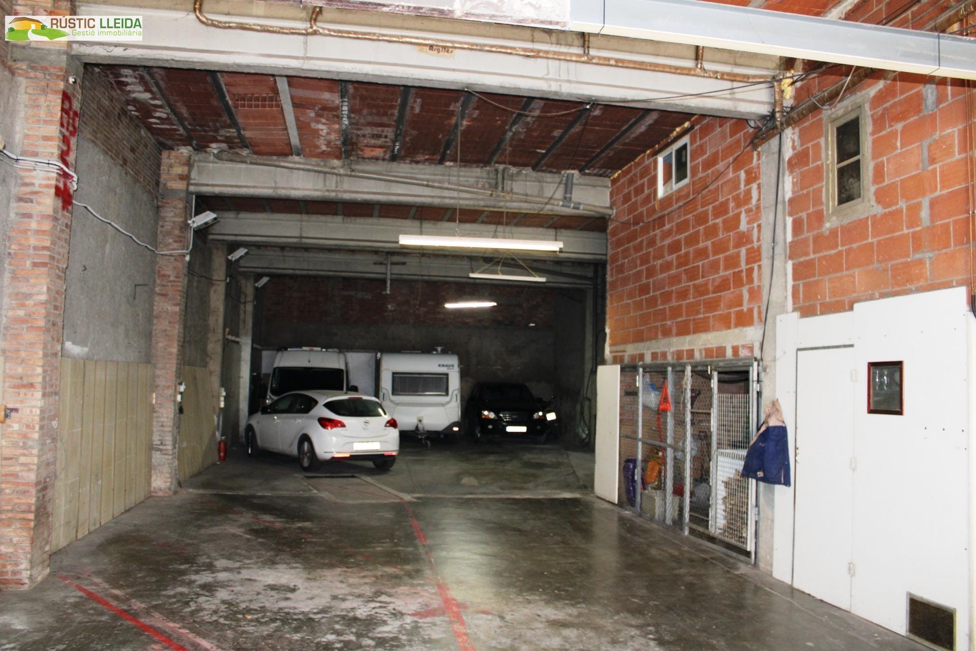 Multifamily in Tàrrega, Lérida for sale Primary Photo- Image 1 of 2