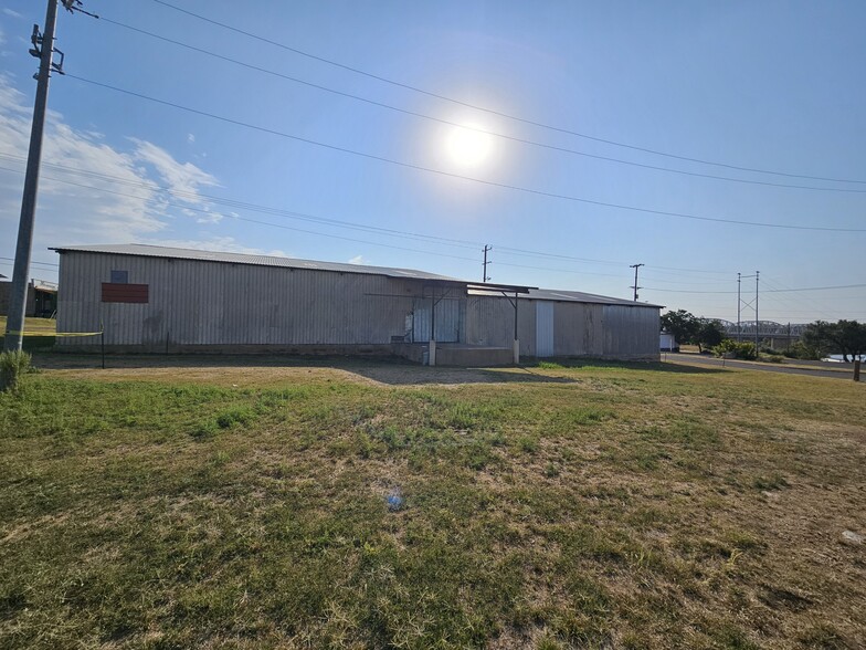 TBD Legion Dr, Llano, TX for lease - Building Photo - Image 1 of 10