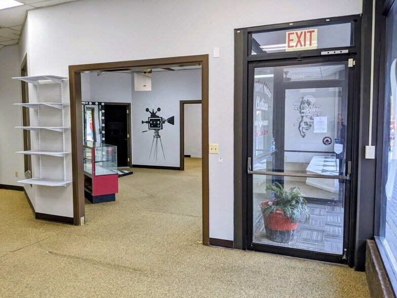 1400 Main St, Vancouver, WA à louer - Photo intérieure - Image 2 de 10