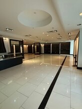 700-850 SW Fifth Ave, Portland, OR for lease Interior Photo- Image 1 of 1