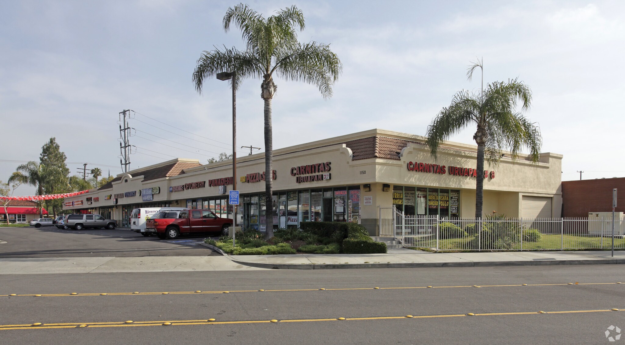 1150 N Harbor Blvd, Anaheim, CA à louer Photo principale- Image 1 de 5