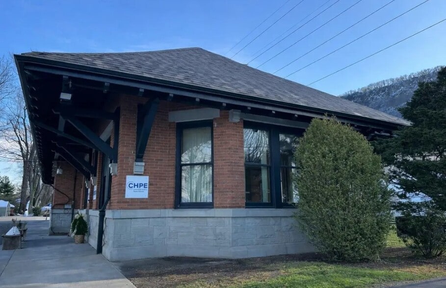 1 Railroad Sq, Haverstraw, NY for sale - Building Photo - Image 3 of 5