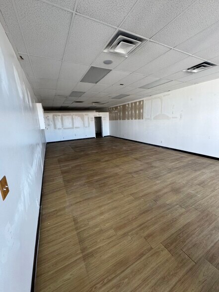 4875-4889 S Redwood Rd, Salt Lake City, UT à vendre - Photo du bâtiment - Image 2 de 7