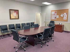 122 S Segrave St, Daytona Beach, FL for sale Interior Photo- Image 2 of 3