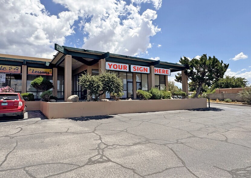 2902-2918 Eubank Blvd NE, Albuquerque, NM for lease - Building Photo - Image 1 of 12